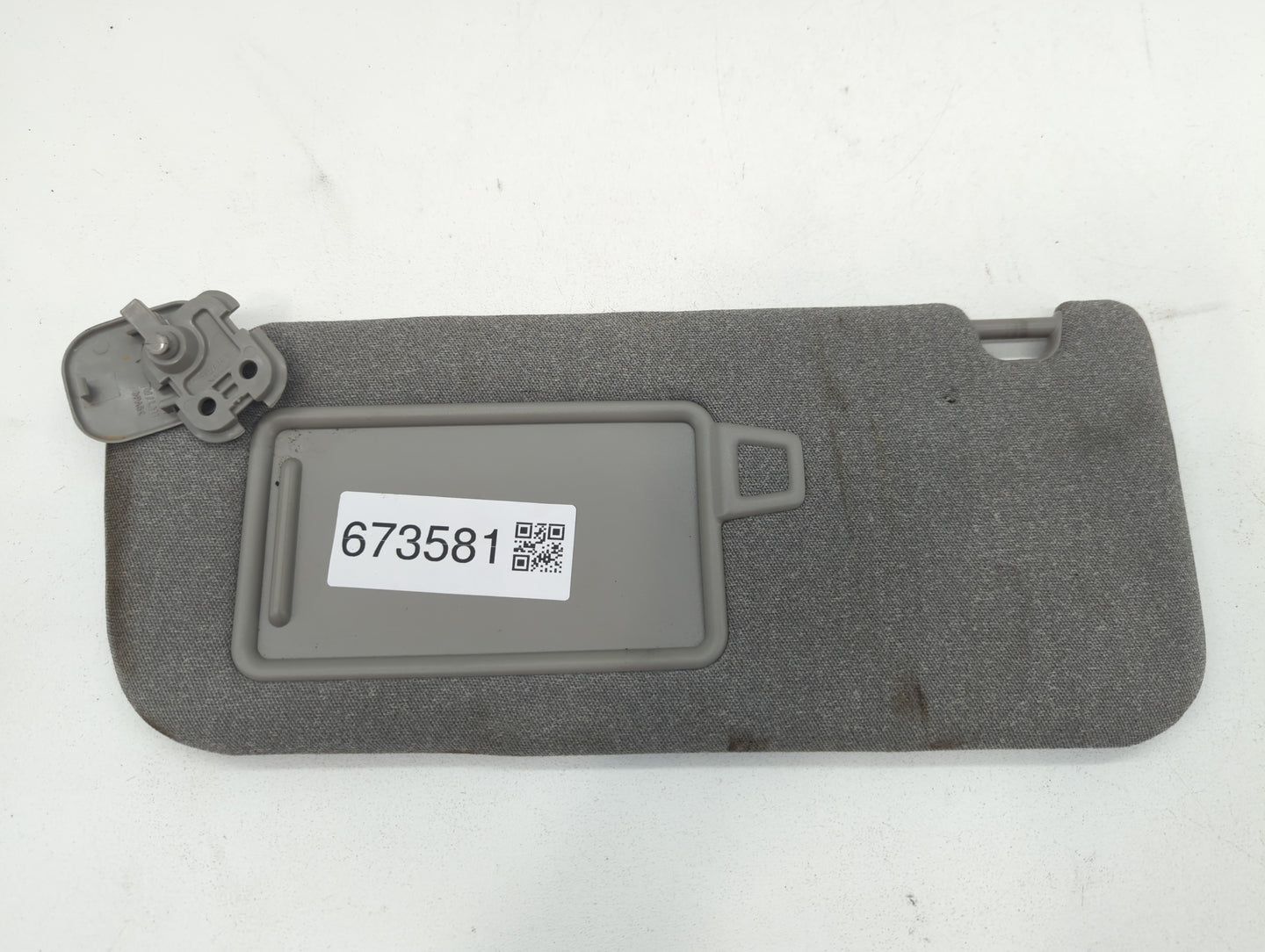 2019-2021 Hyundai Santa Fe Sun Visor Shade Replacement Driver Left Mirror Fits Fits 2019 2020 2021 OEM Used Auto Parts - Oem