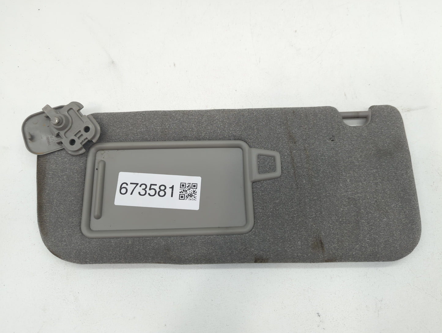 2019-2021 Hyundai Santa Fe Sun Visor Shade Replacement Driver Left Mirror Fits Fits 2019 2020 2021 OEM Used Auto Parts - Oem