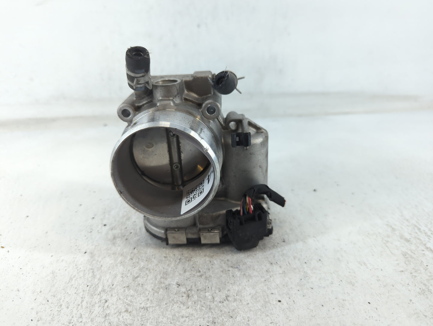 2019-2020 Hyundai Santa Fe Throttle Body P/N:35100-2G600 Fits Fits 2015 2016 2017 2018 2019 2020 2021 OEM Used Auto Parts - 