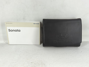 2019 Hyundai Santa Fe Owners Manual Book Guide P/N:KC10-EU8DA OEM Used Auto Parts - Oemusedautoparts1.com
