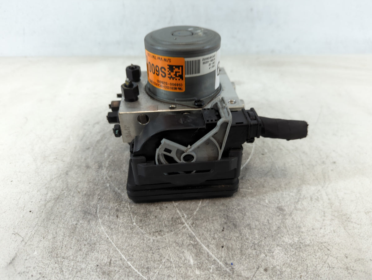 2019-2020 Hyundai Santa Fe Anti-Lock Brake ABS Pump Module Actuator OEM P/N:61589-43200 Fits Fits 2019 2020 OEM Used Auto Pa