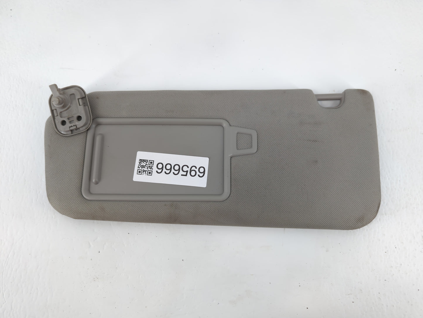 2019-2021 Hyundai Santa Fe Sun Visor Shade Replacement Driver Left Mirror Fits Fits 2019 2020 2021 OEM Used Auto Parts - Oem