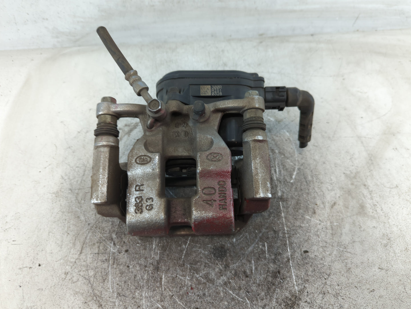 2019-2020 Hyundai Santa Fe Front Passenger Right Brake Caliper 699675 - Oemusedautoparts1.com
