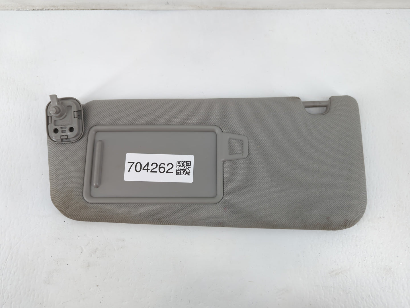 2019-2021 Hyundai Santa Fe Sun Visor Shade Replacement Driver Left Mirror Fits Fits 2019 2020 2021 OEM Used Auto Parts - Oem