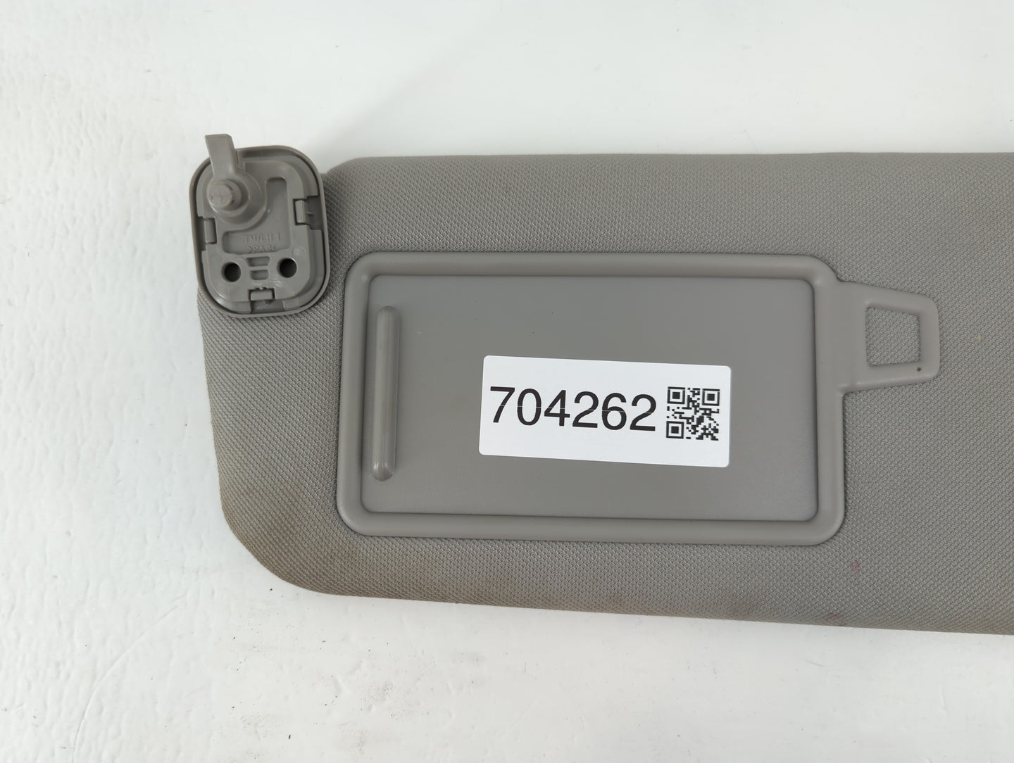 2019-2021 Hyundai Santa Fe Sun Visor Shade Replacement Driver Left Mirror Fits Fits 2019 2020 2021 OEM Used Auto Parts - Oem