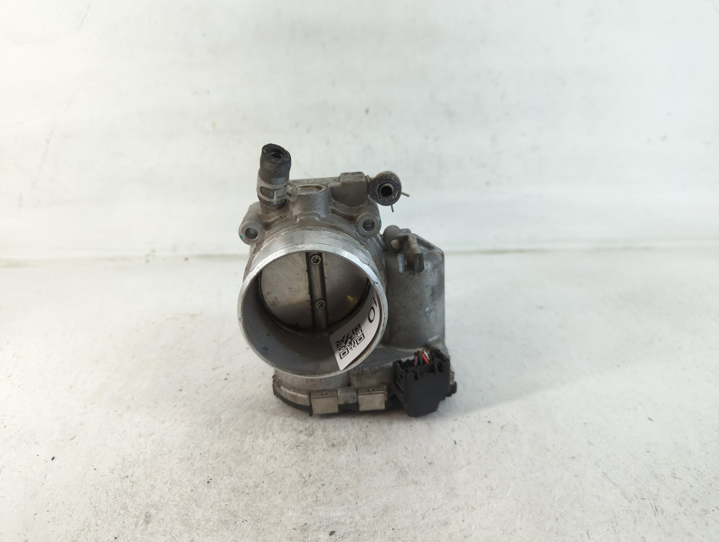 2019-2020 Hyundai Santa Fe Throttle Body P/N:35100-2G600 Fits Fits 2015 2016 2017 2018 2019 2020 2021 OEM Used Auto Parts - 