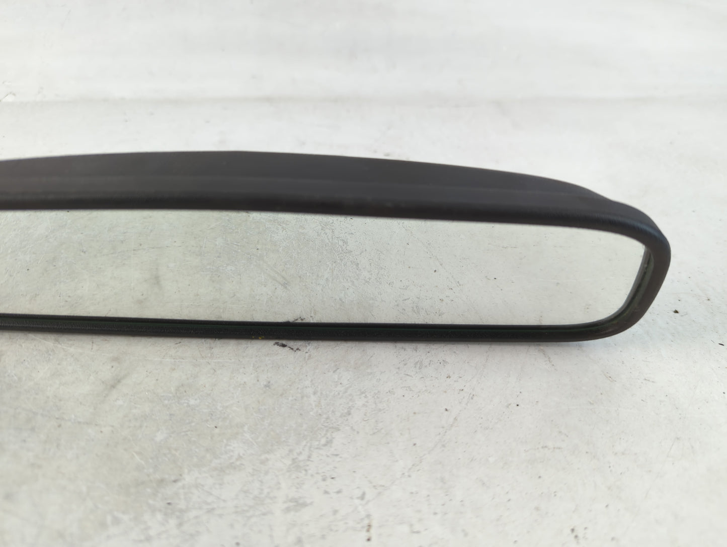 2013-2020 Hyundai Santa Fe Interior Rear View Mirror Replacement OEM P/N:IE4012143 Fits OEM Used Auto Parts - Oemusedautopar