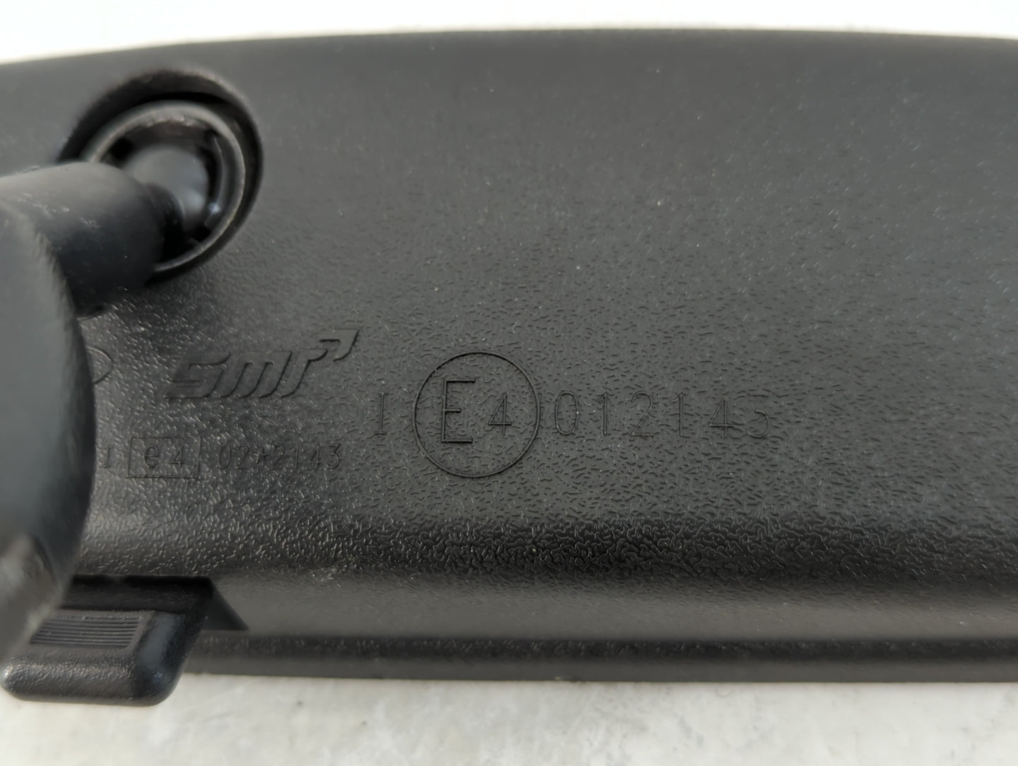 2013-2020 Hyundai Santa Fe Interior Rear View Mirror Replacement OEM P/N:IE4012143 Fits OEM Used Auto Parts - Oemusedautopar