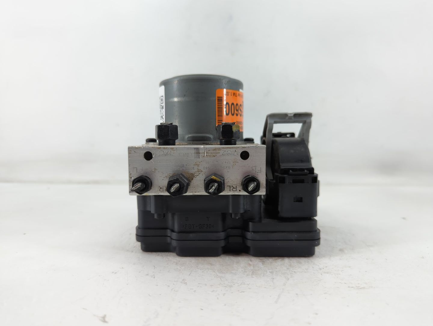 2019-2020 Hyundai Santa Fe ABS Pump Control Module Replacement P/N:58910-S2600 Fits Fits 2019 2020 OEM Used Auto Parts - Oem