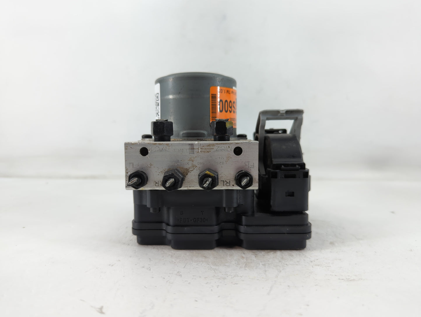 2019-2020 Hyundai Santa Fe ABS Pump Control Module Replacement P/N:58910-S2600 Fits Fits 2019 2020 OEM Used Auto Parts - Oem