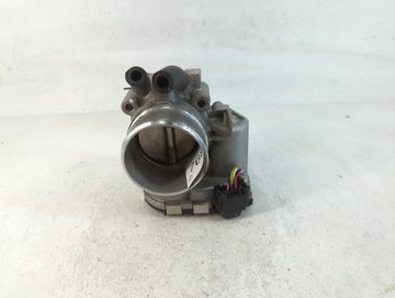2019-2020 Hyundai Santa Fe Throttle Body P/N:35100-2G610 Fits Fits 2015 2016 2017 2018 2019 2020 2021 OEM Used Auto Parts - 