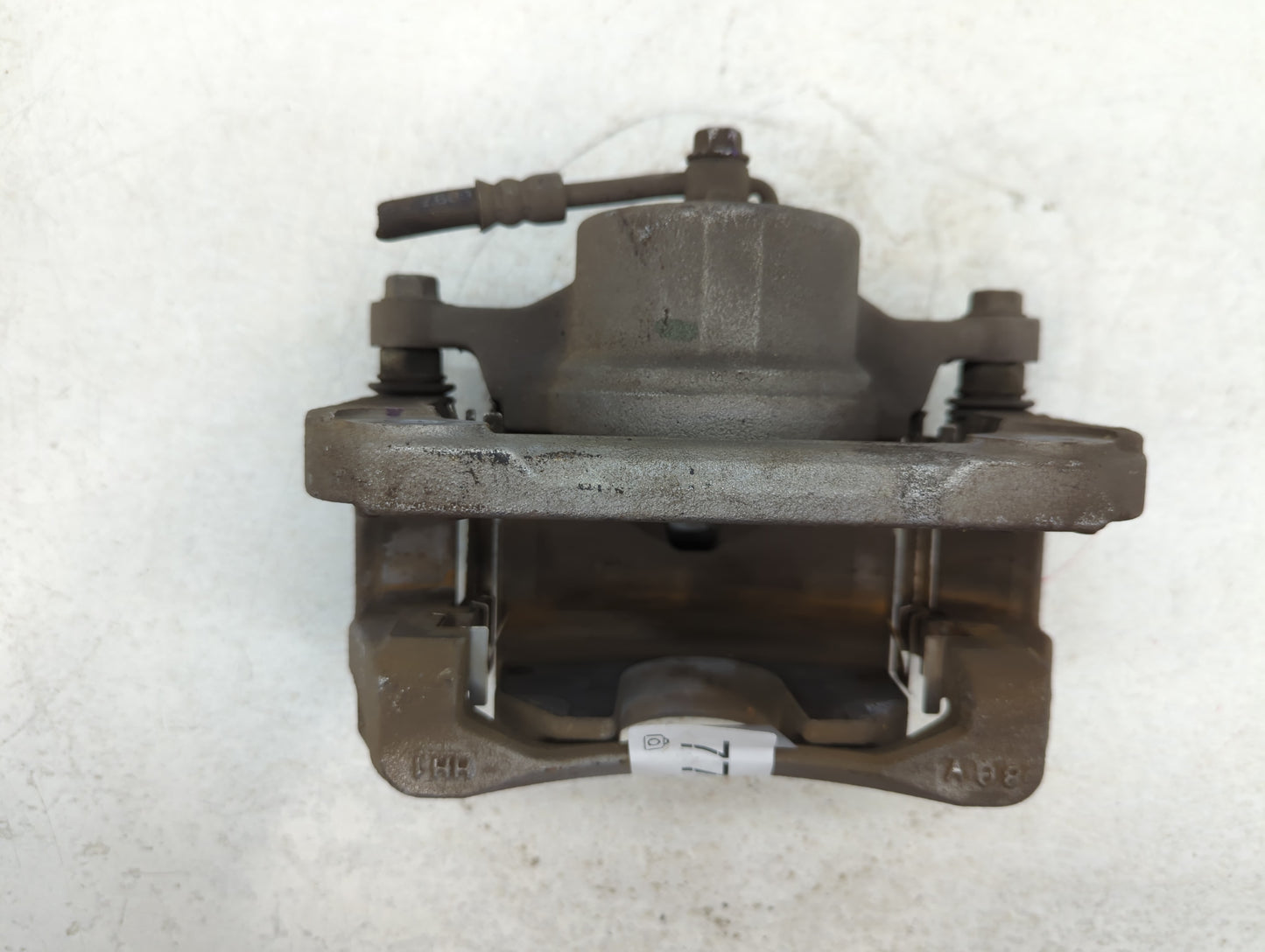 2019-2020 Hyundai Santa Fe Front Driver Left Brake Caliper - Oemusedautoparts1.com