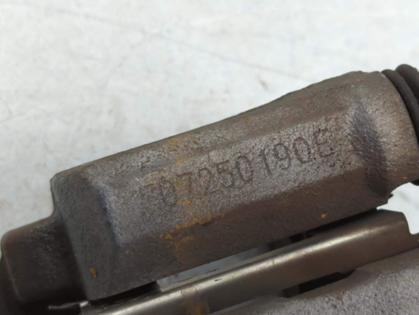 2019-2020 Hyundai Santa Fe Front Driver Left Brake Caliper - Oemusedautoparts1.com