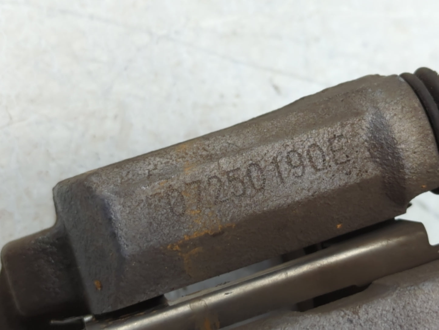 2019-2020 Hyundai Santa Fe Front Driver Left Brake Caliper - Oemusedautoparts1.com