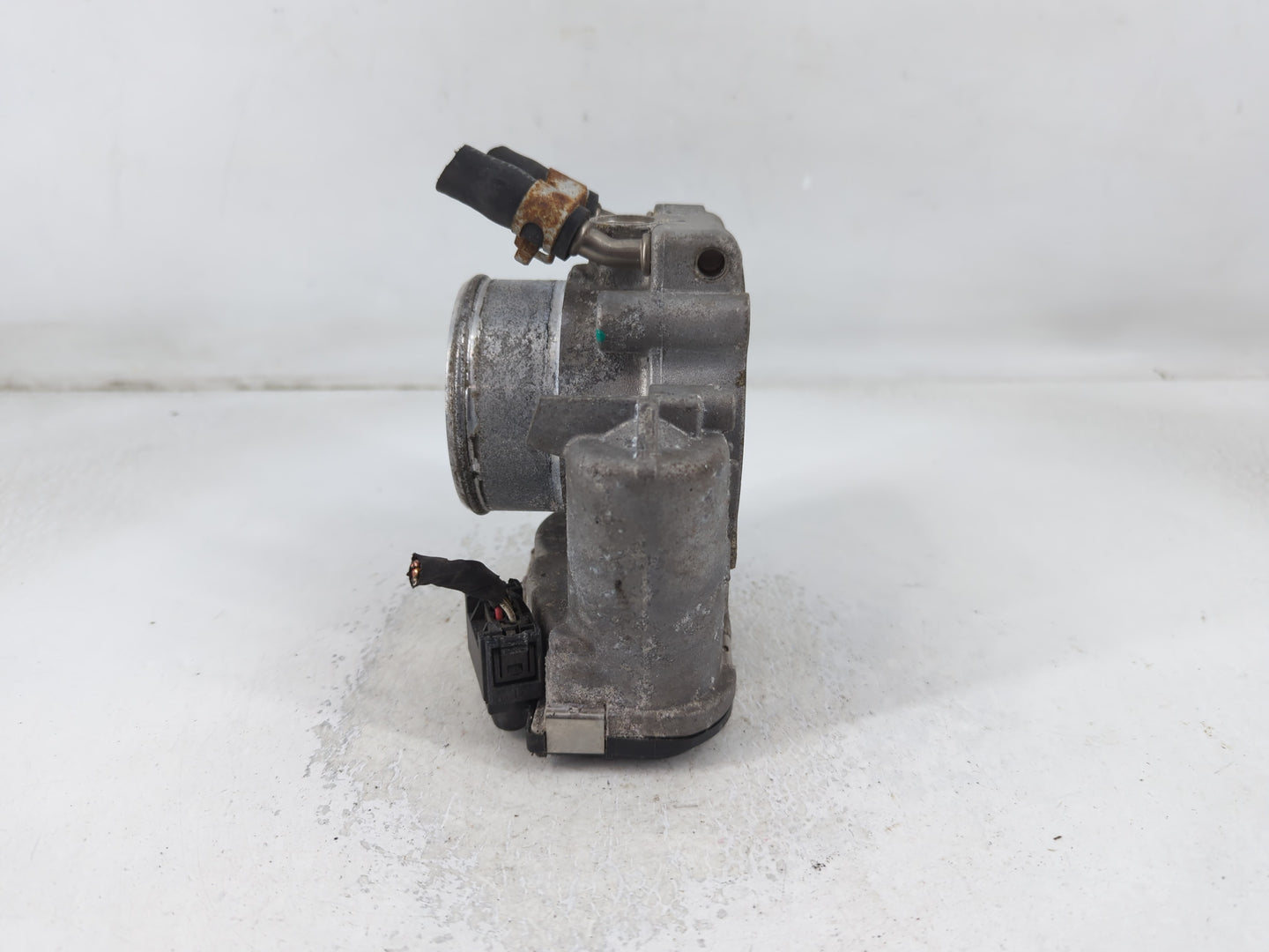 2019-2020 Hyundai Santa Fe Throttle Body P/N:0 280 750 616 35100-2G610 Fits Fits 2015 2016 2017 2018 2019 2020 2021 OEM Used