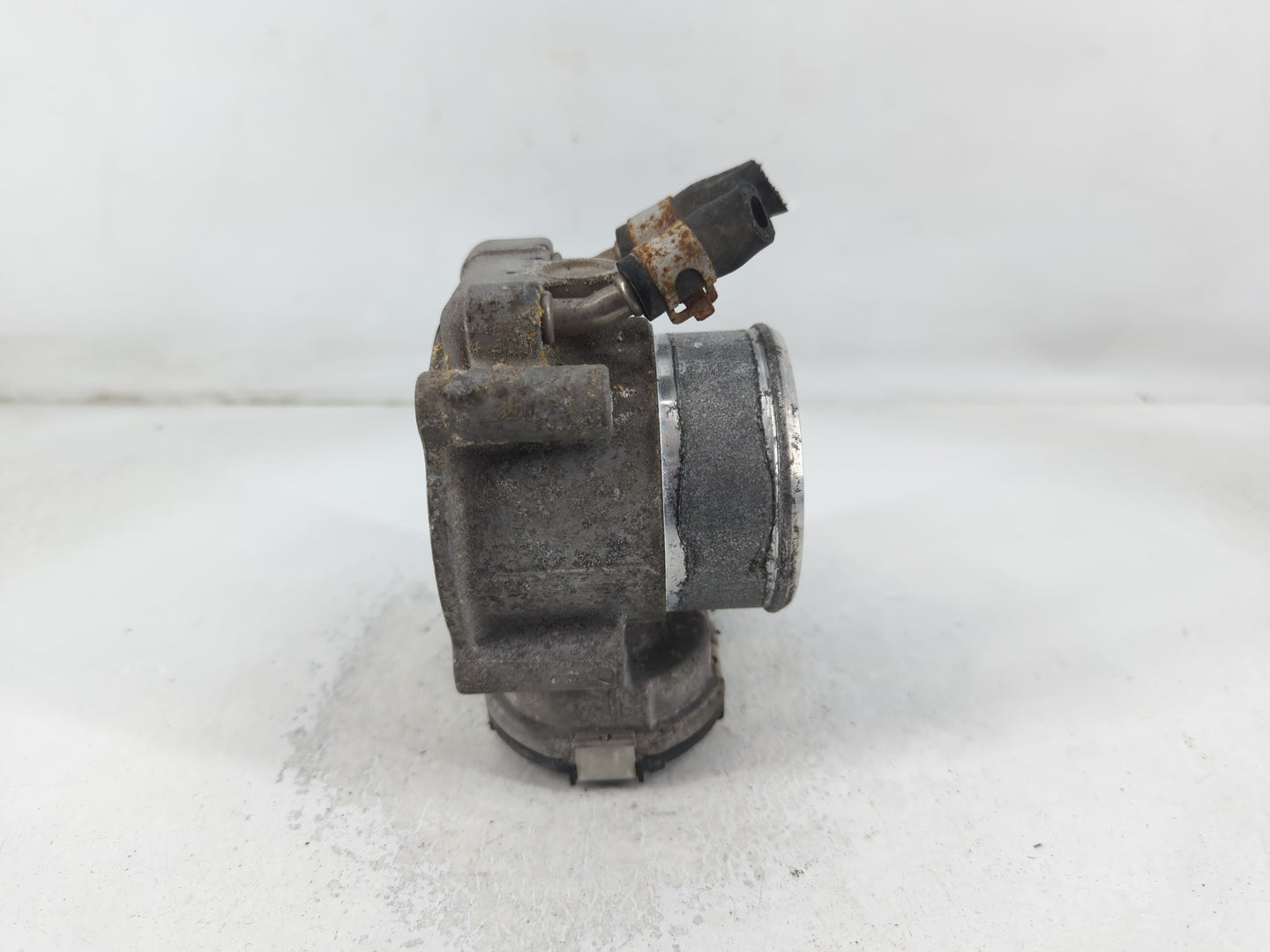 2019-2020 Hyundai Santa Fe Throttle Body P/N:0 280 750 616 35100-2G610 Fits Fits 2015 2016 2017 2018 2019 2020 2021 OEM Used