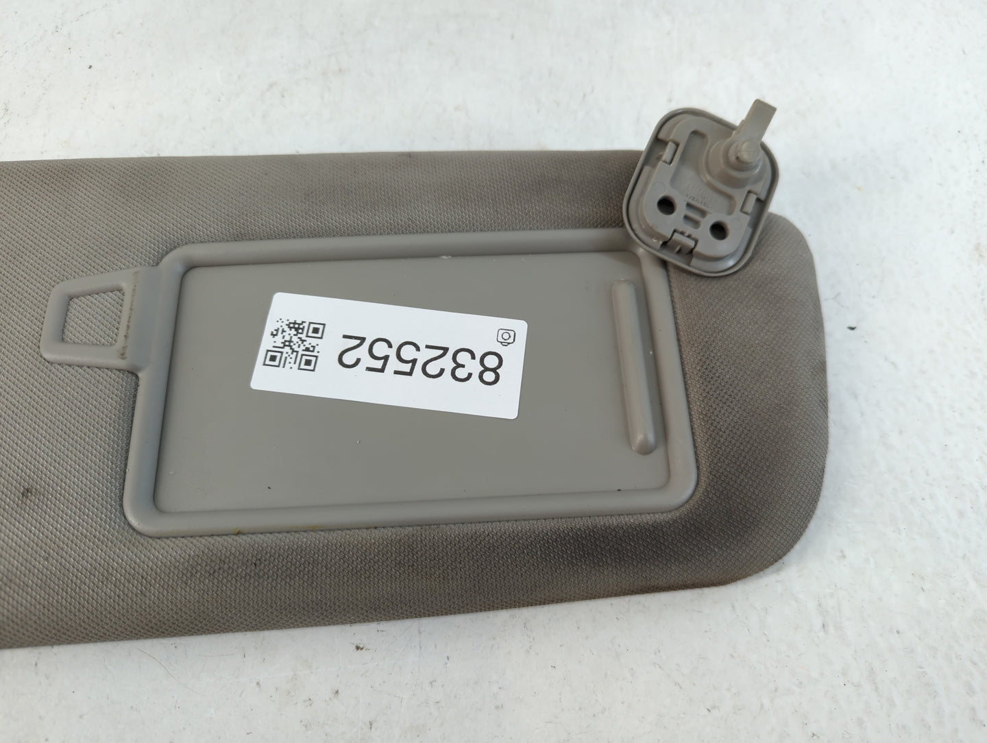 2019-2021 Hyundai Santa Fe Sun Visor Shade Replacement Passenger Right Mirror Fits Fits 2019 2020 2021 OEM Used Auto Parts -