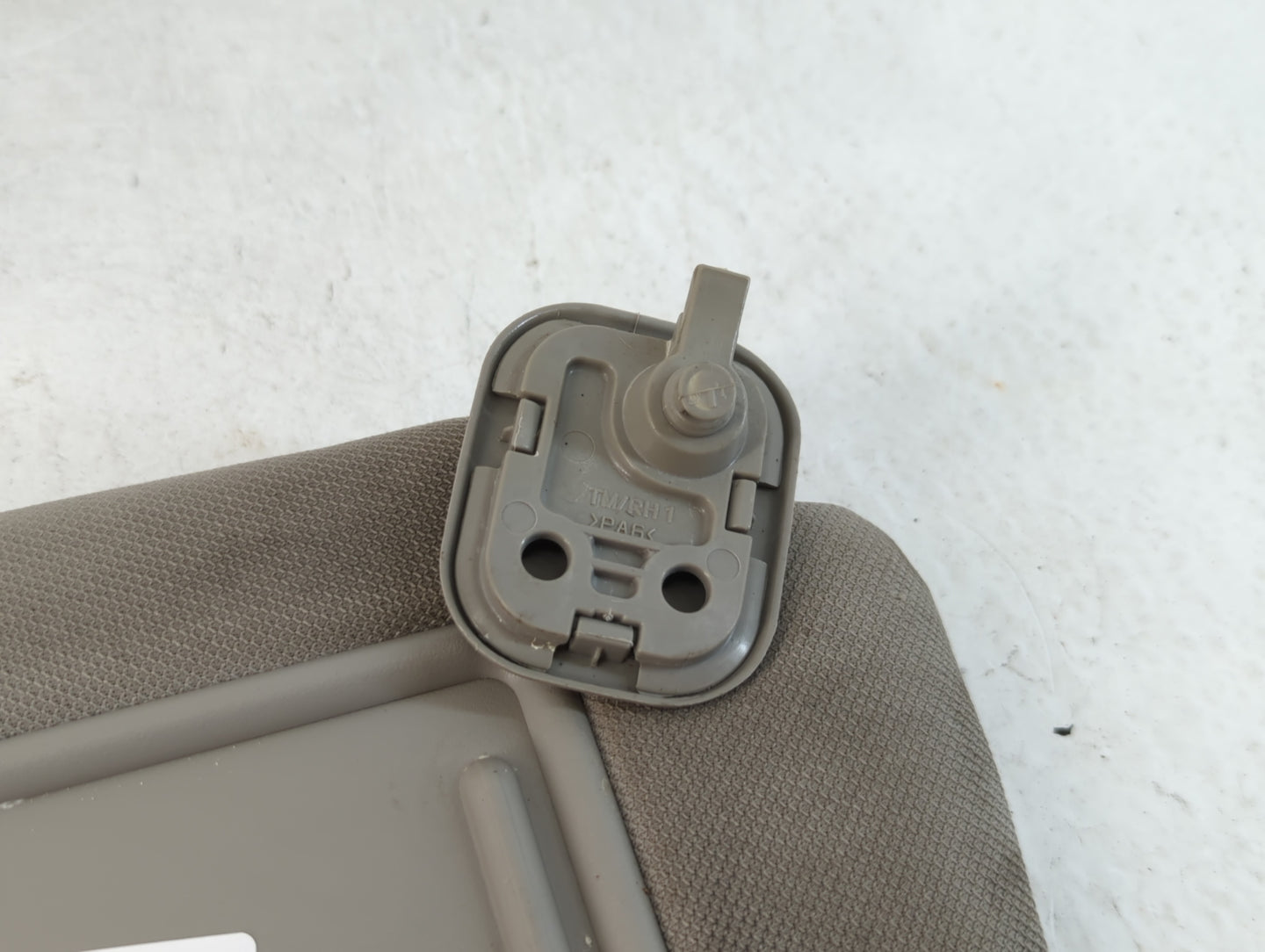 2019-2021 Hyundai Santa Fe Sun Visor Shade Replacement Passenger Right Mirror Fits Fits 2019 2020 2021 OEM Used Auto Parts -