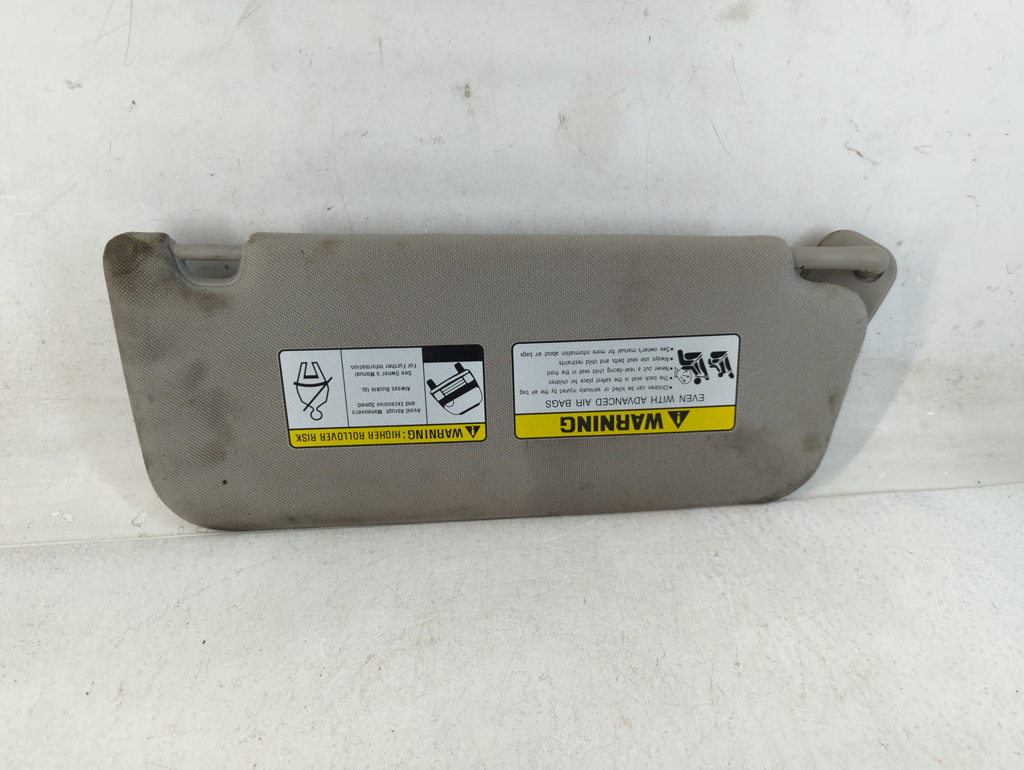 2019-2021 Hyundai Santa Fe Sun Visor Shade Replacement Driver Left Mirror Fits Fits 2019 2020 2021 OEM Used Auto Parts - Oem