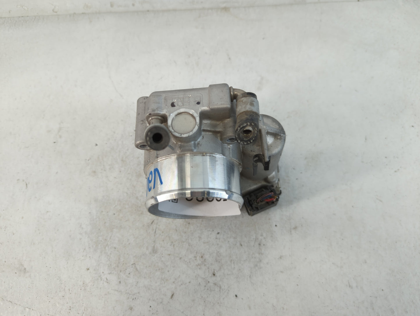 2019-2020 Hyundai Santa Fe Throttle Body P/N:35100-2G600 Fits Fits 2015 2016 2017 2018 2019 2020 2021 OEM Used Auto Parts - 