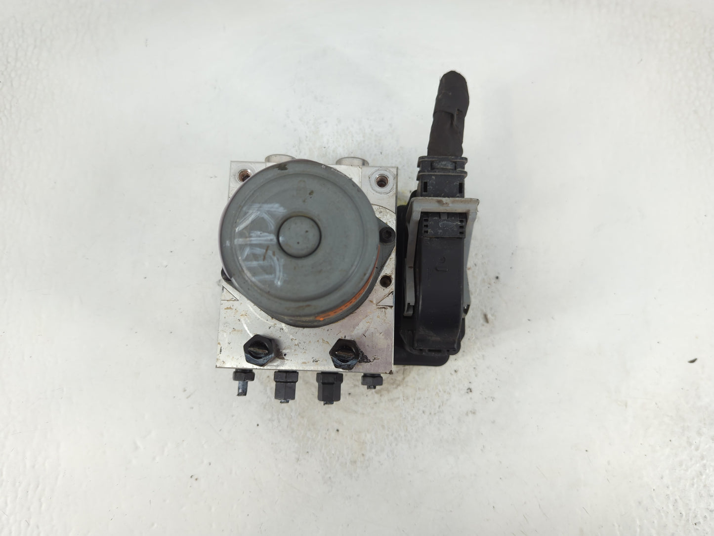 2019-2020 Hyundai Santa Fe ABS Pump Control Module Replacement P/N:61589-43200 58900-S2600 Fits Fits 2019 2020 OEM Used Auto