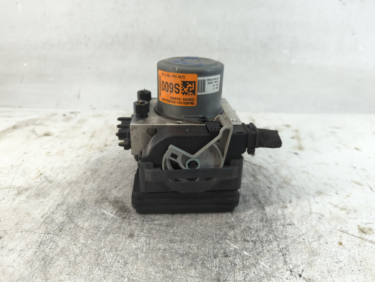2019-2020 Hyundai Santa Fe ABS Pump Control Module Replacement P/N:61589-43200 Fits Fits 2019 2020 OEM Used Auto Parts - Oem