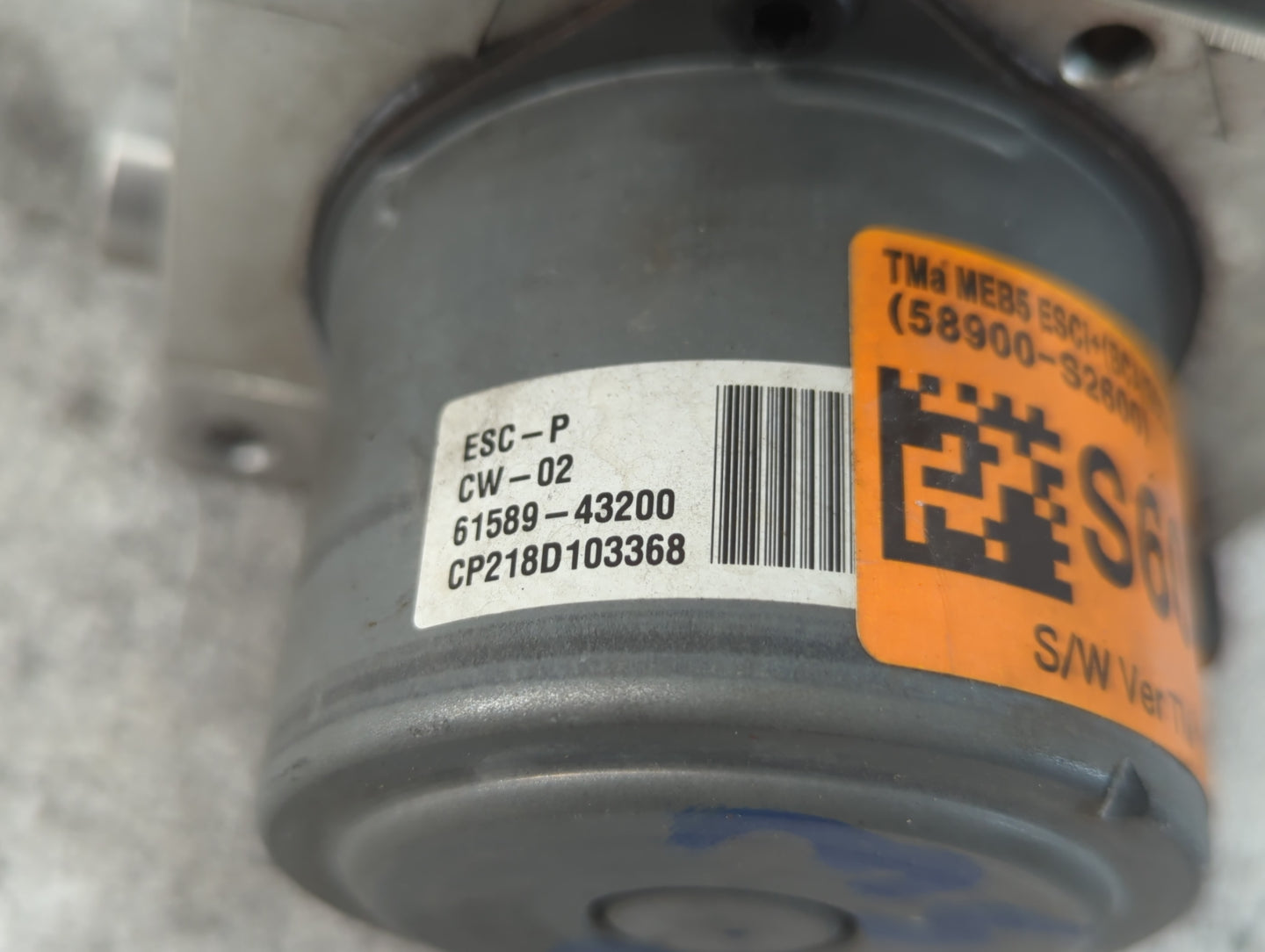 2019-2020 Hyundai Santa Fe ABS Pump Control Module Replacement P/N:61589-43200 Fits Fits 2019 2020 OEM Used Auto Parts - Oem