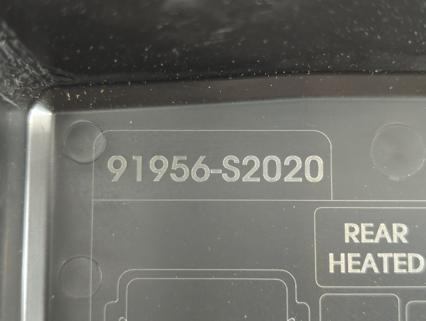 2019-2020 Hyundai Santa Fe Fusebox Fuse Box Panel Relay Module P/N:91956-S2020 Fits Fits 2019 2020 OEM Used Auto Parts - Oem