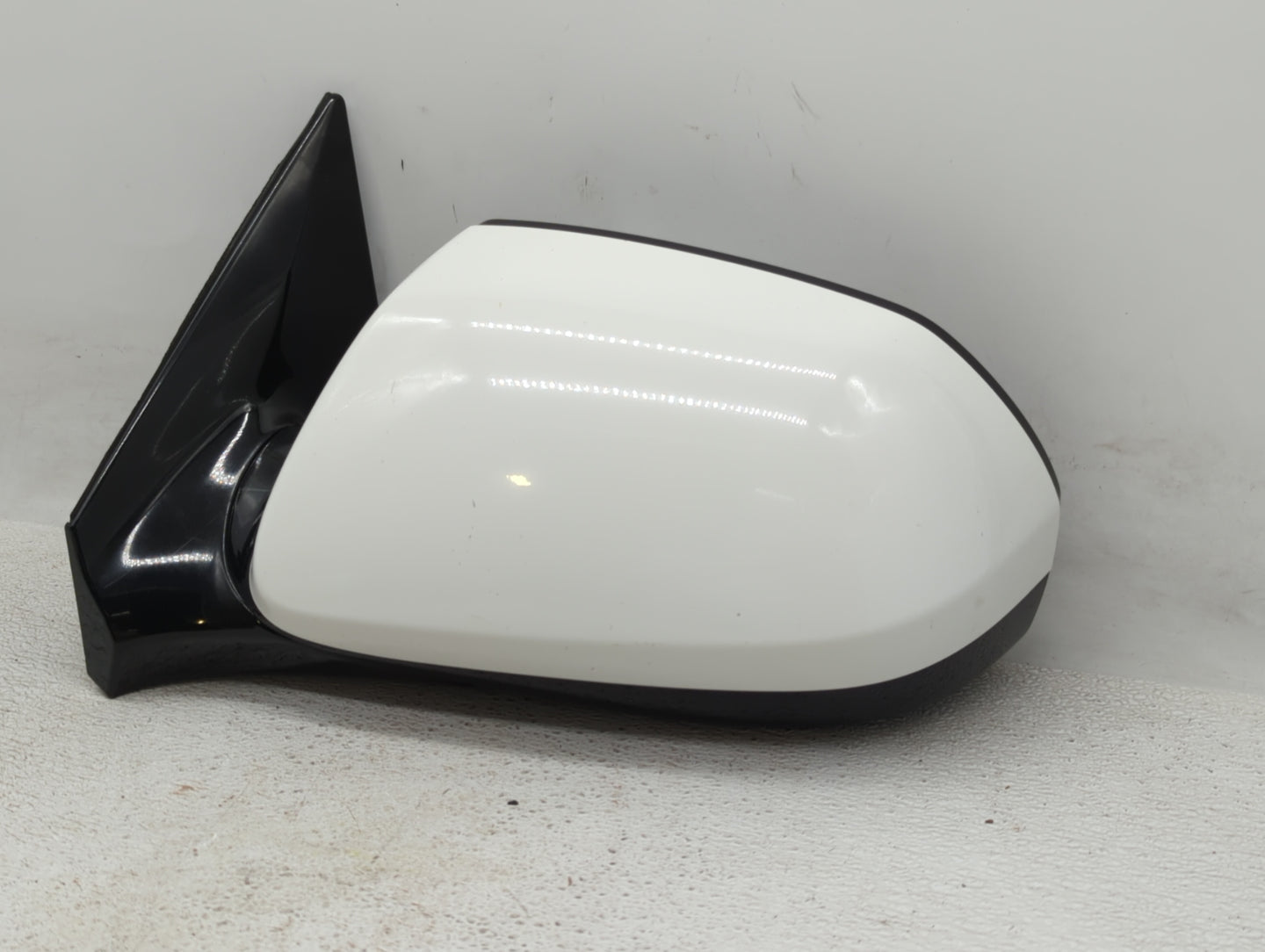 2019 Hyundai Santa Fe Xl Driver Side View Mirror - Left Door Mirror OEM Used - Oemusedautoparts1.com