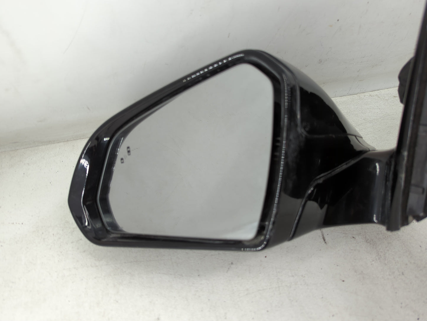 2018-2019 Hyundai Sonata Side Mirror Replacement Driver Left View Door Mirror P/N:87610C2560S3B Fits Fits 2018 2019 OEM Used