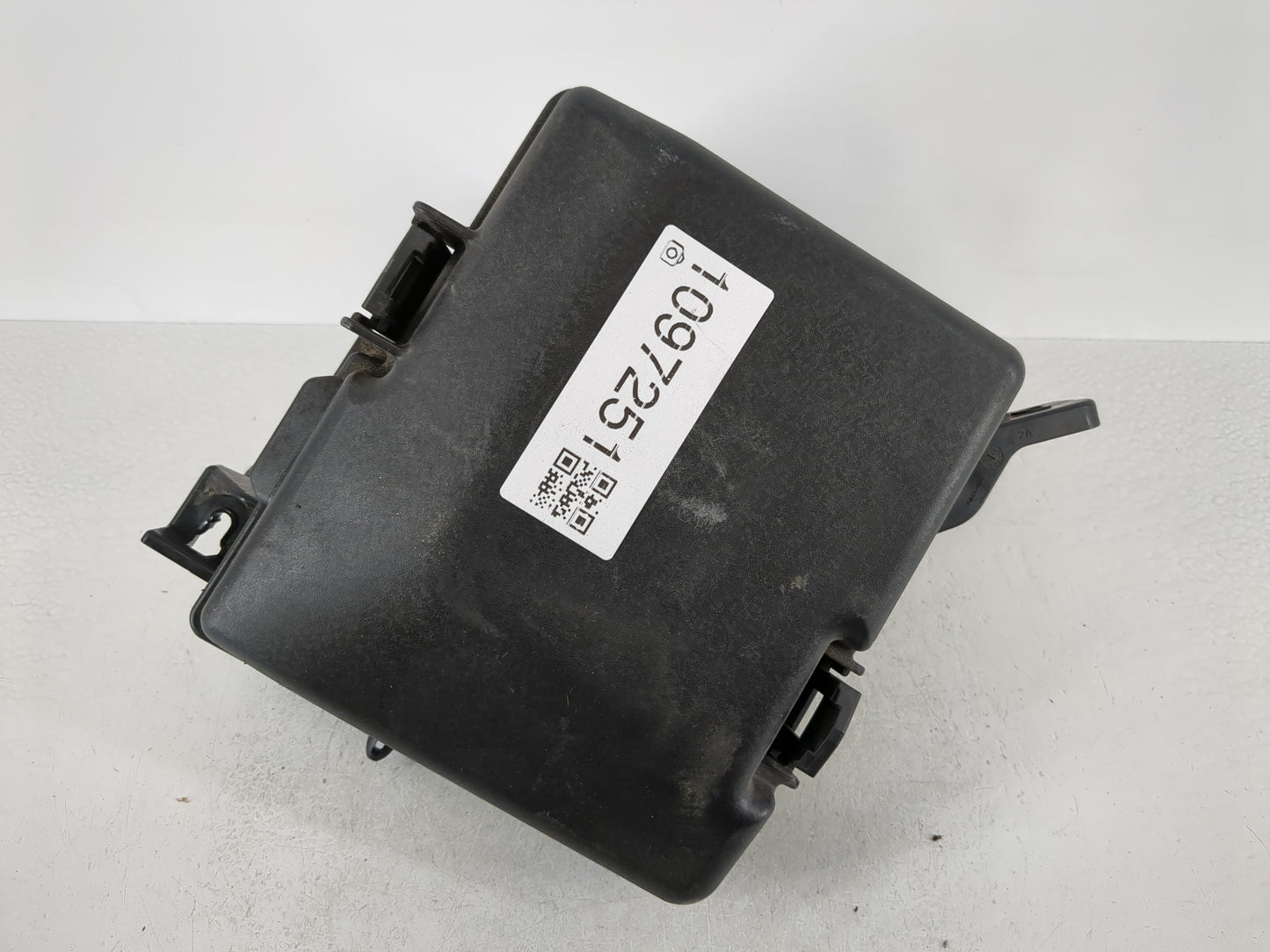 2018-2019 Hyundai Sonata Fusebox Fuse Box Panel Relay Module P/N:91951-C2850 Fits Fits 2018 2019 OEM Used Auto Parts - Oemus
