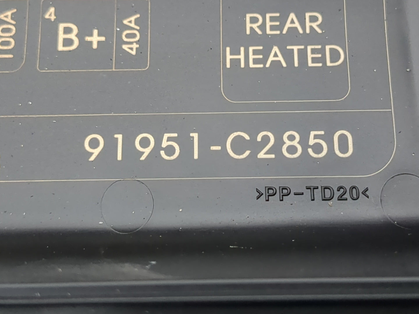 2018-2019 Hyundai Sonata Fusebox Fuse Box Panel Relay Module P/N:91951-C2850 Fits Fits 2018 2019 OEM Used Auto Parts - Oemus