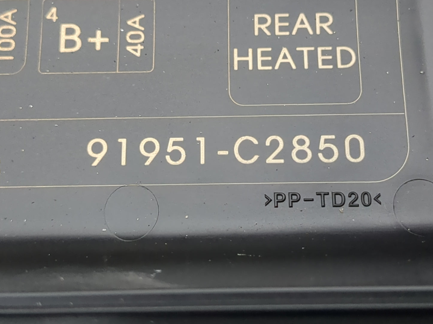 2018-2019 Hyundai Sonata Fusebox Fuse Box Panel Relay Module P/N:91951-C2850 Fits Fits 2018 2019 OEM Used Auto Parts - Oemus