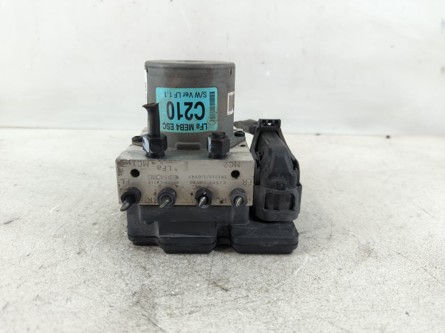 2018-2019 Hyundai Sonata ABS Pump Control Module Replacement P/N:61589-45100 58920-C2210 Fits Fits 2018 2019 OEM Used Auto P