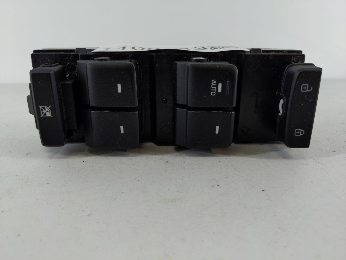2015-2019 Hyundai Sonata Master Power Window Switch Replacement Driver Side Left P/N:93570-C1000 Fits OEM Used Auto Parts - 