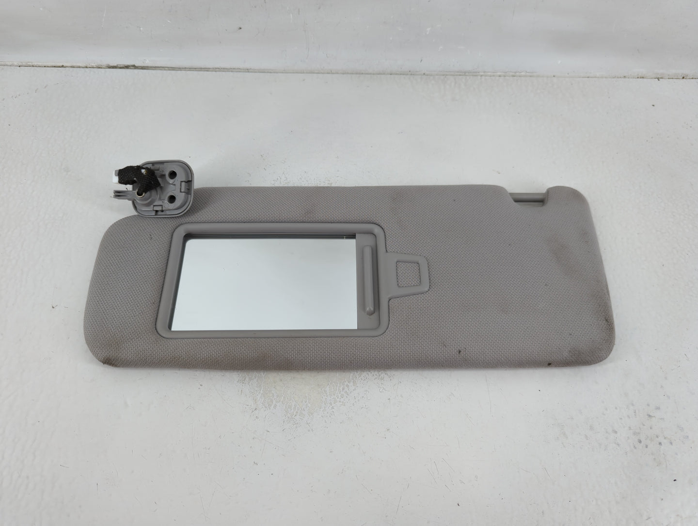 2015-2019 Hyundai Sonata Sun Visor Shade Replacement Driver Left Mirror Fits Fits 2015 2016 2017 2018 2019 OEM Used Auto Par