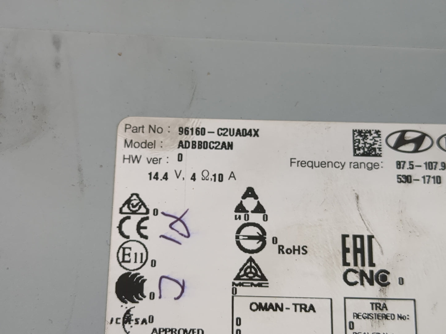 2018-2019 Hyundai Sonata Radio AM FM Cd Player Receiver Replacement P/N:96160-C2UA04X Fits Fits 2018 2019 OEM Used Auto Part