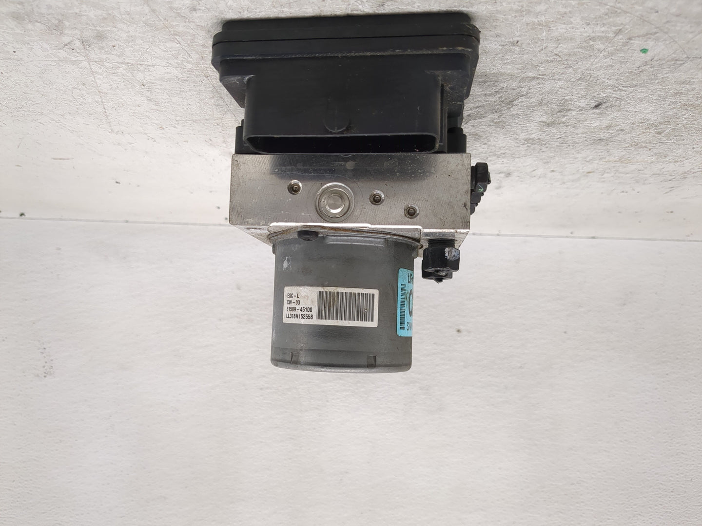 2018-2019 Hyundai Sonata ABS Pump Control Module Replacement P/N:61589-45100 Fits Fits 2018 2019 OEM Used Auto Parts - Oemus