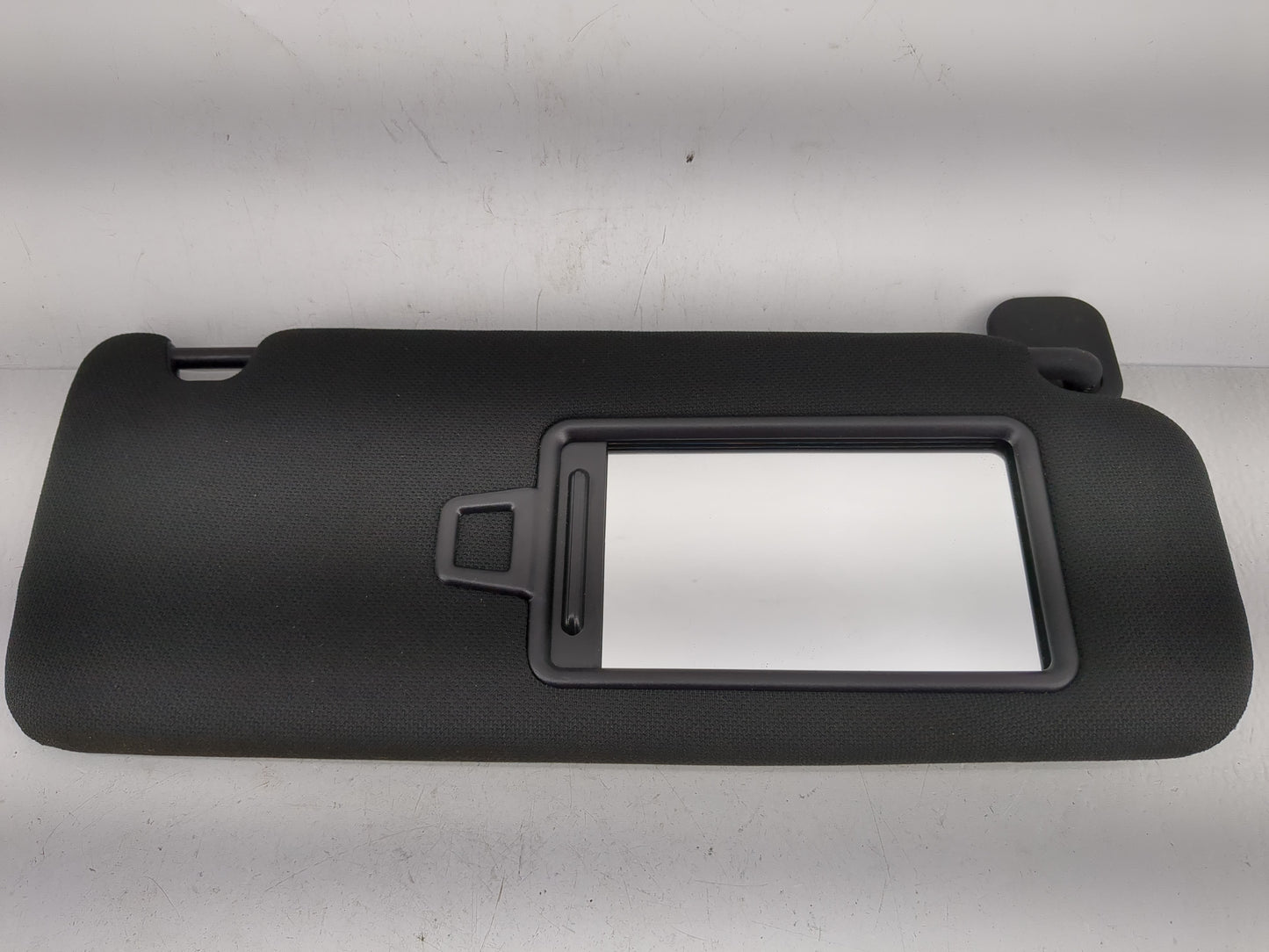 2015-2019 Hyundai Sonata Sun Visor Shade Replacement Passenger Right Mirror Fits Fits 2015 2016 2017 2018 2019 OEM Used Auto