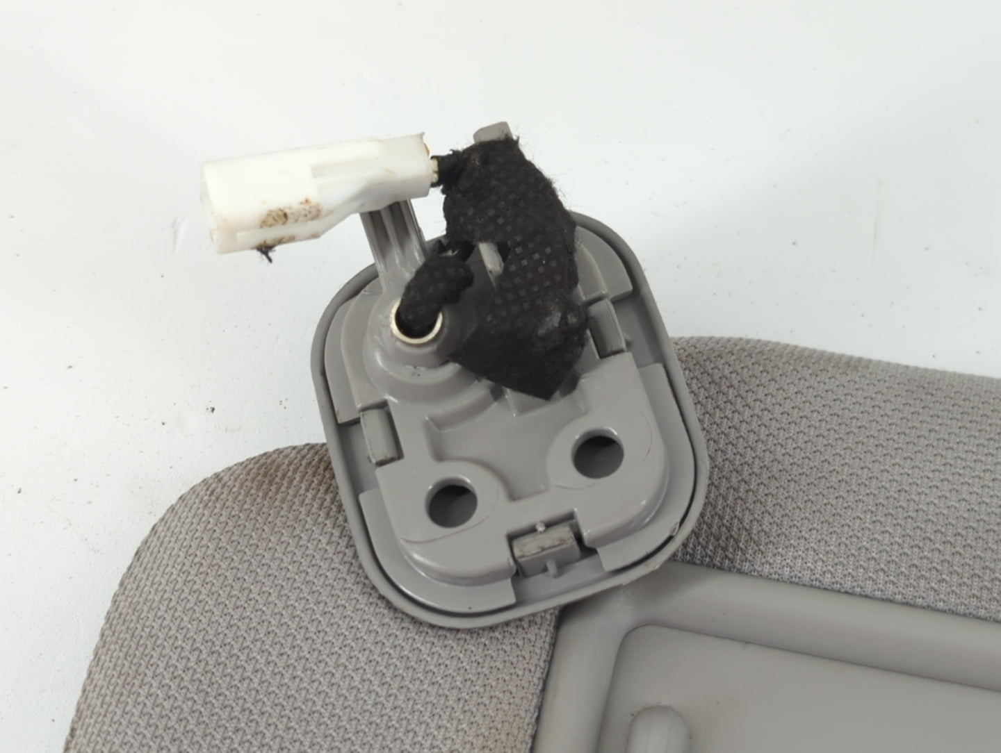 2015-2019 Hyundai Sonata Sun Visor Shade Replacement Driver Left Mirror Fits Fits 2015 2016 2017 2018 2019 OEM Used Auto Par