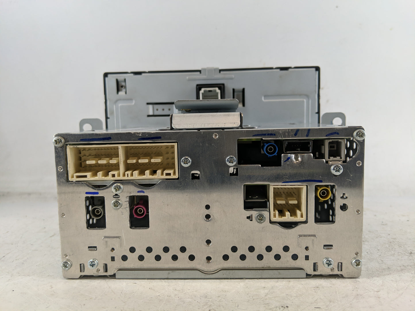 2018-2019 Hyundai Sonata Radio AM FM Cd Player Receiver Replacement P/N:96160C2UB04X Fits Fits 2018 2019 OEM Used Auto Parts