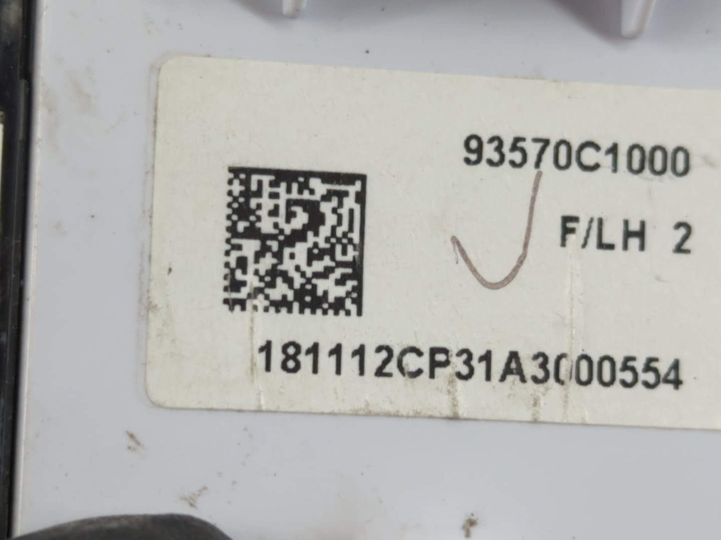 2018-2019 Hyundai Sonata Master Power Window Switch Replacement Driver Side Left P/N:93570C1000 Fits Fits 2018 2019 OEM Used