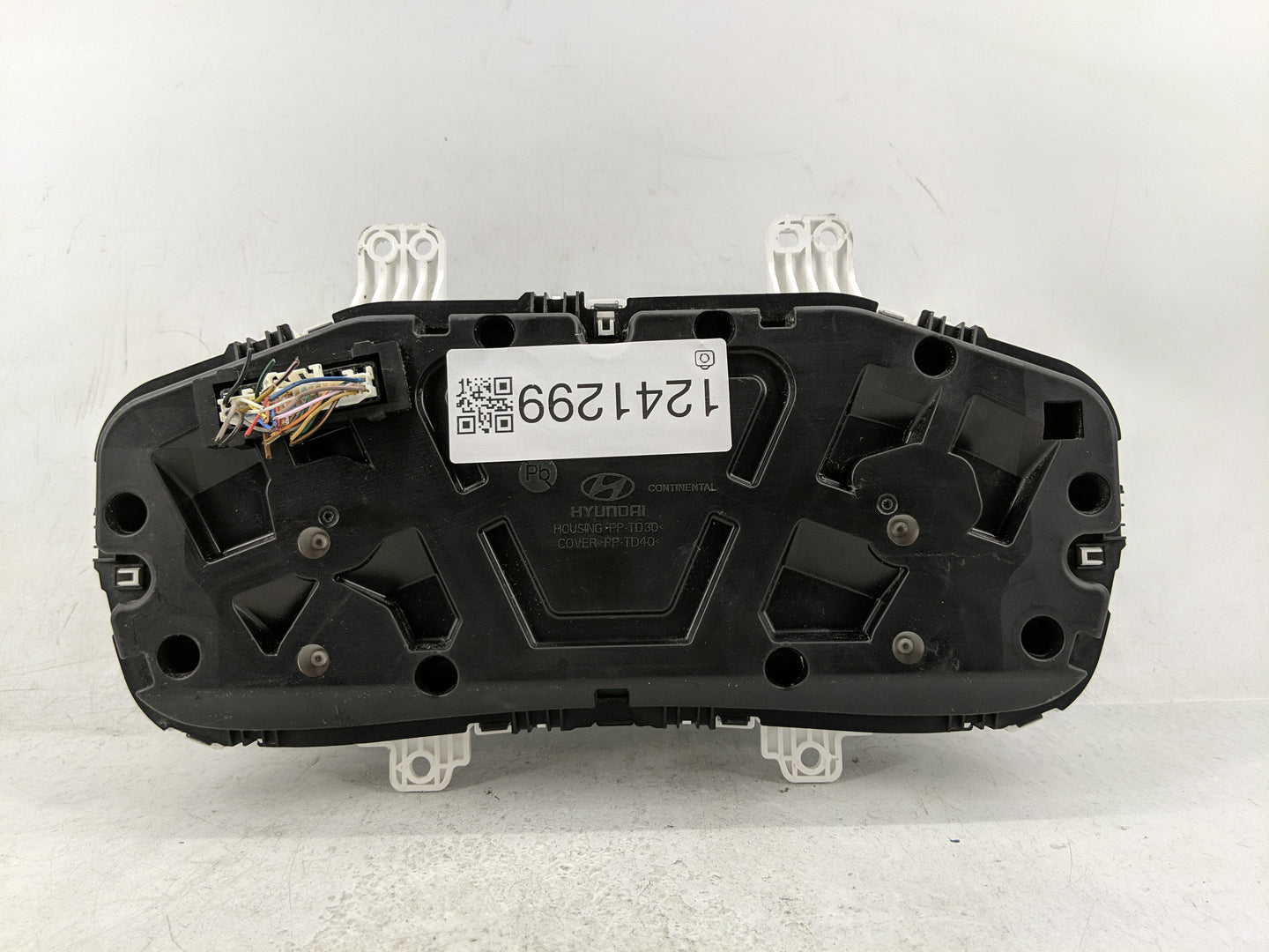 2018-2019 Hyundai Sonata Instrument Cluster Speedometer Gauges P/N:94041-C2080 Fits Fits 2018 2019 OEM Used Auto Parts - Oem