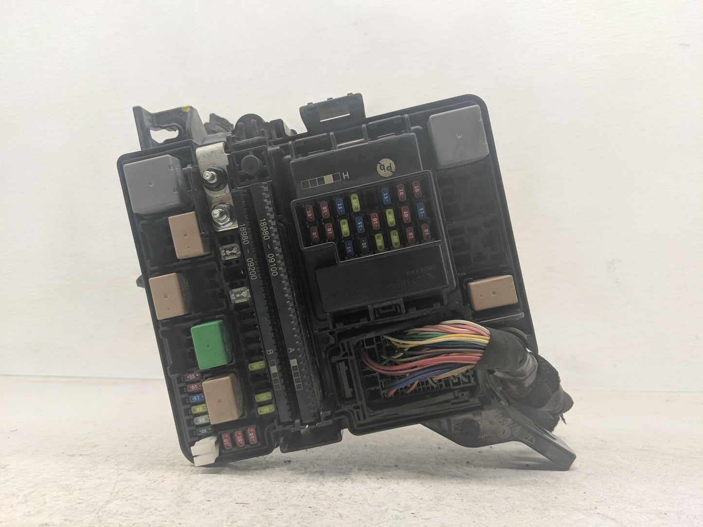 2019 Hyundai Sonata Fusebox Fuse Box Panel Relay Module Fits OEM Used Auto Parts - Oemusedautoparts1.com