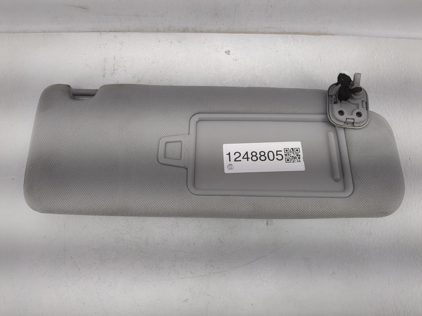2016-2019 Hyundai Sonata Sun Visor Shade Replacement Passenger Right Mirror Fits Fits 2016 2017 2018 2019 OEM Used Auto Part