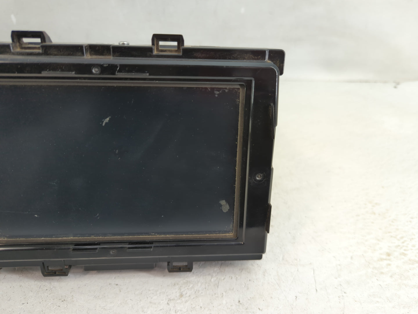 2018-2019 Hyundai Sonata Radio AM FM Cd Player Receiver Replacement P/N:96160-C2UB04X Fits Fits 2018 2019 OEM Used Auto Part