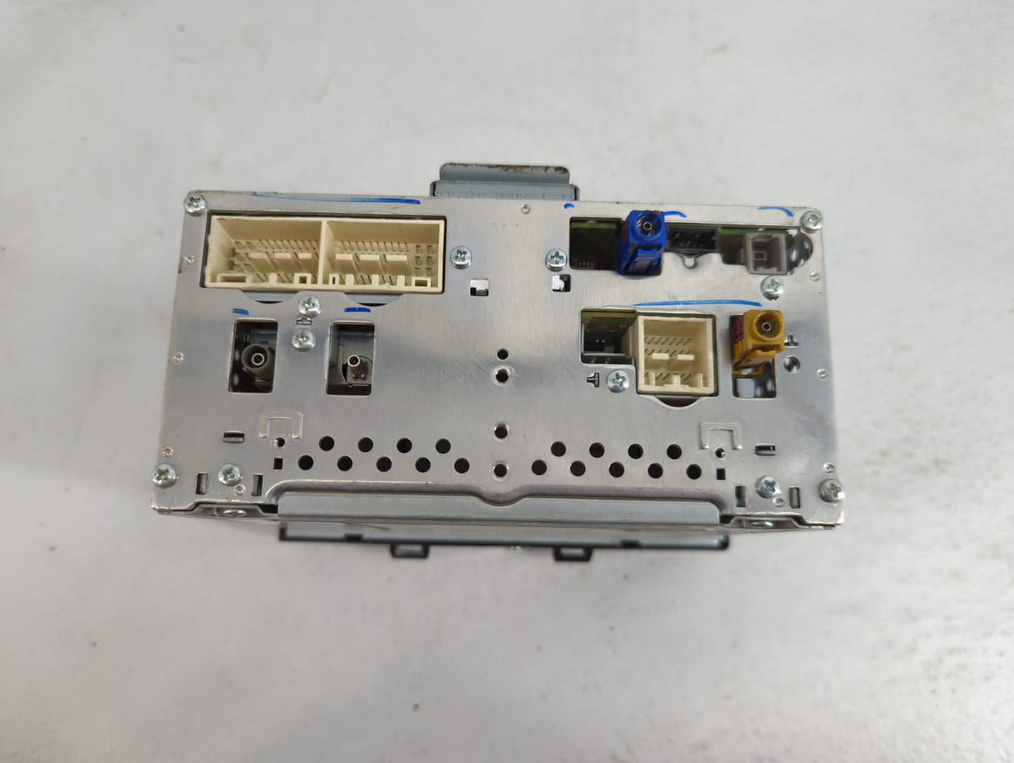 2018-2019 Hyundai Sonata Radio AM FM Cd Player Receiver Replacement P/N:96160-C2UB04X Fits Fits 2018 2019 OEM Used Auto Part