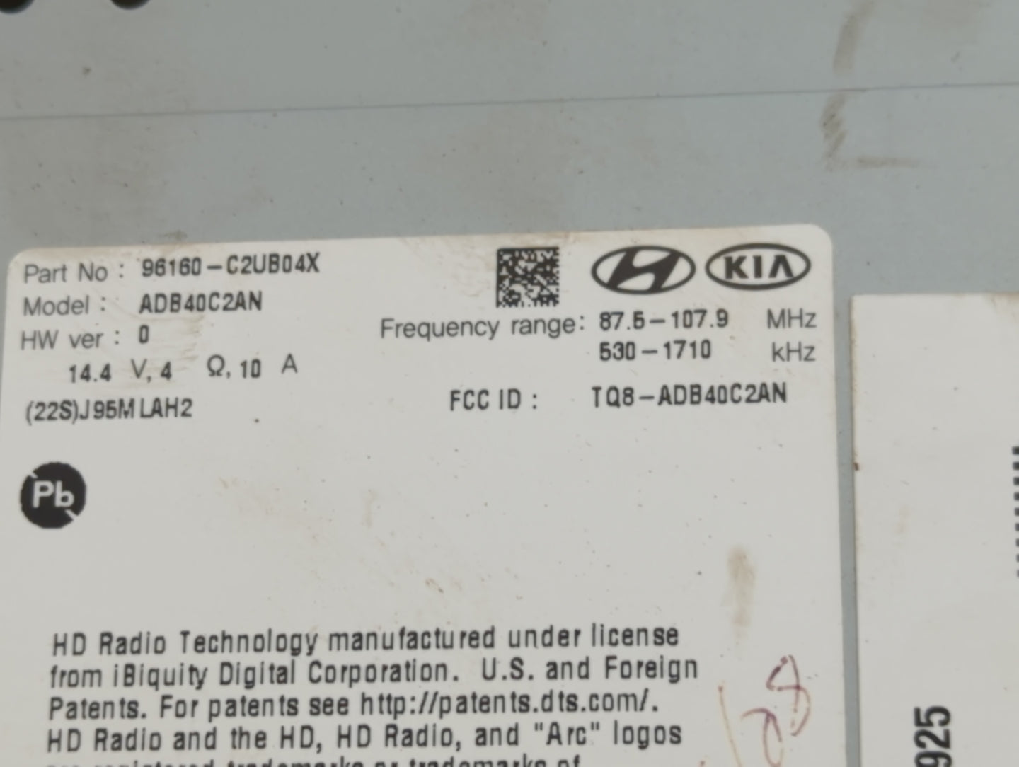 2018-2019 Hyundai Sonata Radio AM FM Cd Player Receiver Replacement P/N:96160-C2UB04X Fits Fits 2018 2019 OEM Used Auto Part