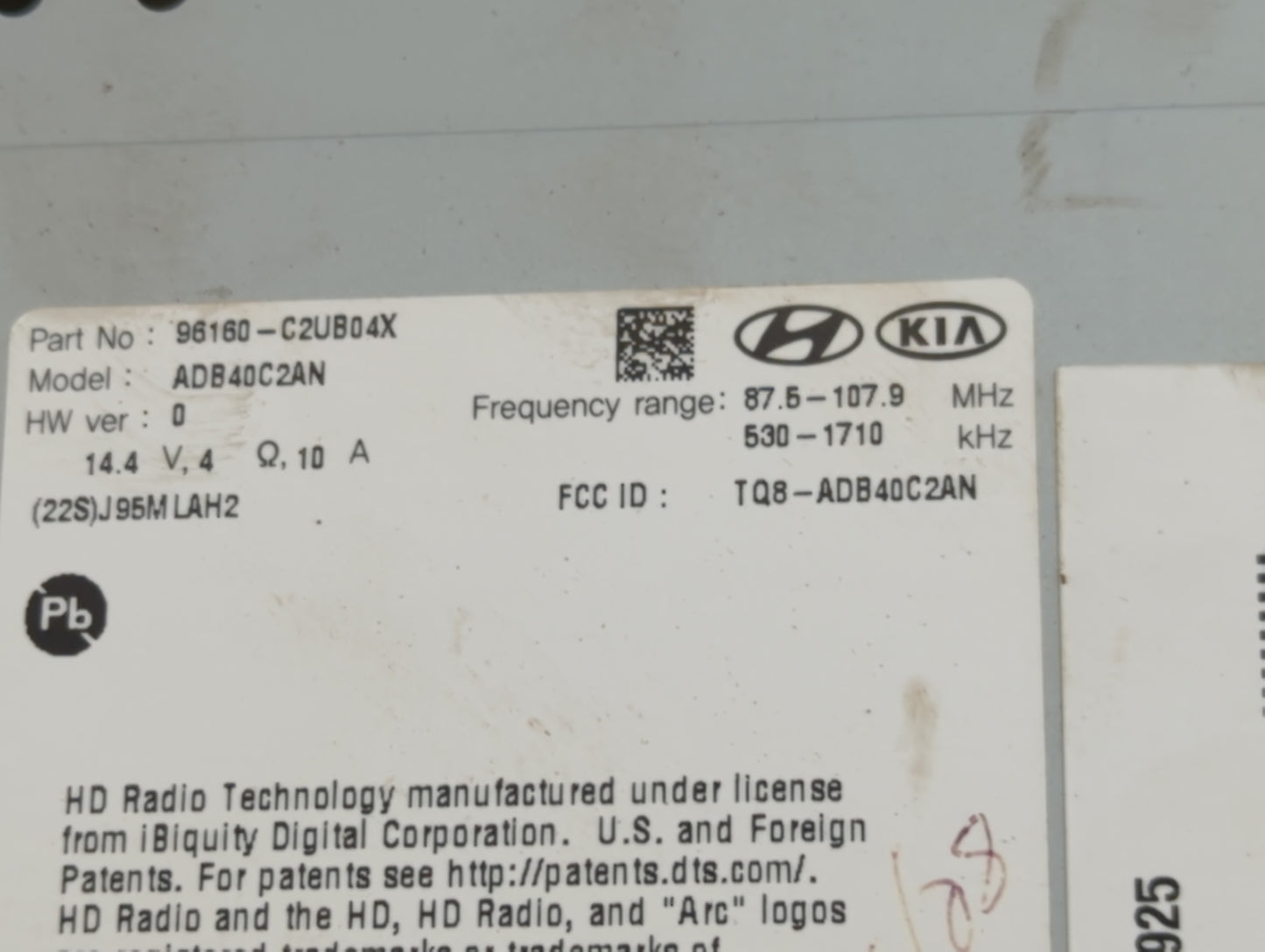 2018-2019 Hyundai Sonata Radio AM FM Cd Player Receiver Replacement P/N:96160-C2UB04X Fits Fits 2018 2019 OEM Used Auto Part