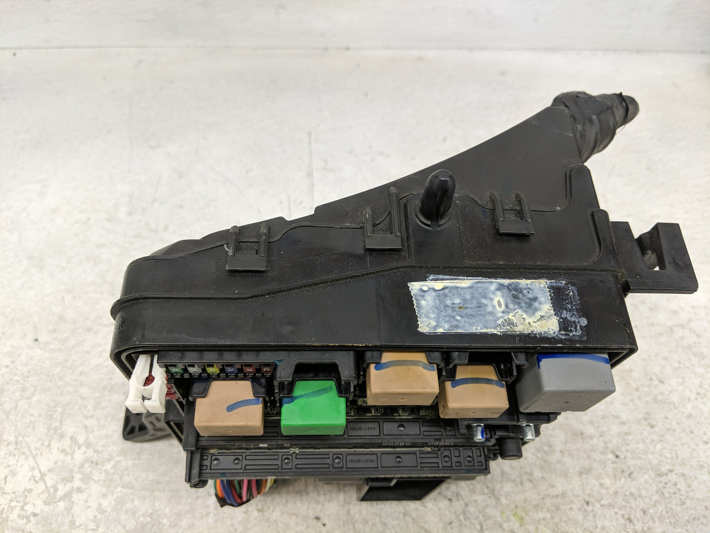 2018-2019 Hyundai Sonata Fusebox Fuse Box Panel Relay Module P/N:91951-C2850 Fits Fits 2018 2019 OEM Used Auto Parts - Oemus